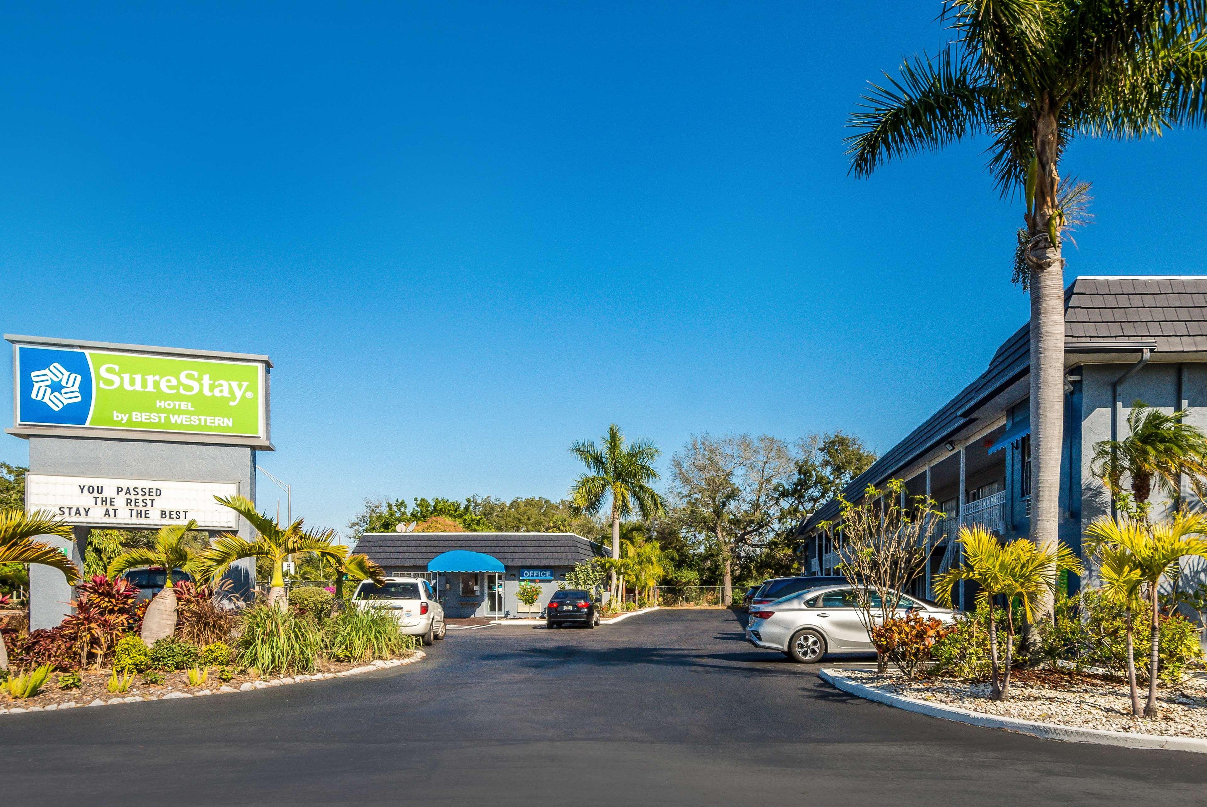 Surestay Hotel By Best Western Sarasota Lido Beach Bagian luar foto